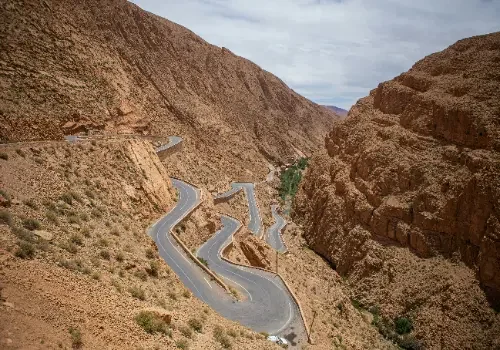 dades